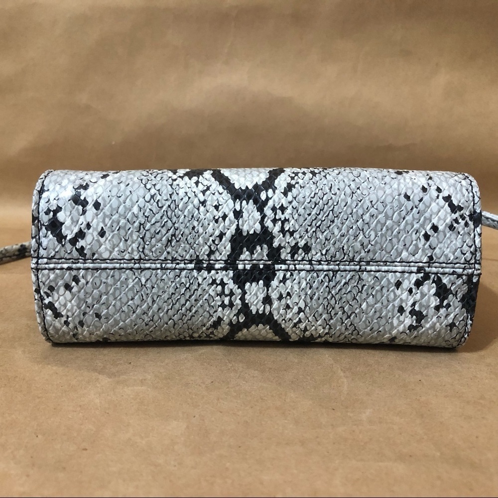 Nine West | Vintage Y2K Mini Boxy Square Crossbody Snakeskin Python Print Purse - Picture 10 of 11